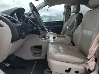 2016 Chrysler Town & Country Limited Platinum with VIN 2C4RC1GG8GR215732, listed as a Copart auction lot 46291215 with 118,192 mi miles and Salvage Title. Bid and sale history available at carsss.com. Image 7.