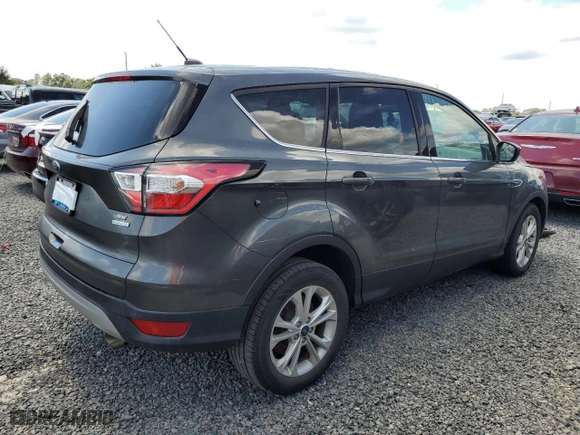 2017 Ford Escape SE with VIN 1FMCU0GDXHUE91333, listed as a Copart auction lot 73879814 with 0 mi miles and Non Repairable. Bid and sale history available at carsss.com. Image 3.