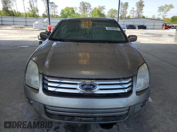 2009 Ford Fusion SEL with VIN 3FAHP08109R161351, listed as a Copart auction lot 52208995 with 183,650 mi miles and Clean Title. Bid and sale history available at DreamBid. Image 5.