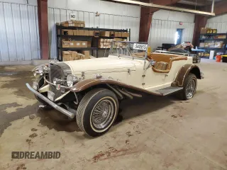 1927 Ford Mustang z VIN MI0027A274X093083, wystawiony jako Copart lot #54485615 z przebiegiem 1268 mil mil oraz Tytuł czysty. Historia ofert i sprzedaży dostępna na DreamBid. Obrazek 1.