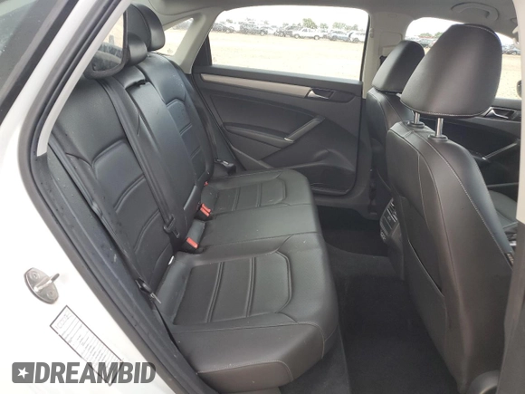 2020 Volkswagen Passat SE z VIN 1VWSA7A38LC011156, wystawiony jako Copart lot #55928405 z przebiegiem 75 791 mil mil oraz Szkoda całkowita • Salvage title. Historia ofert i sprzedaży dostępna na DreamBid. Obrazek 10.