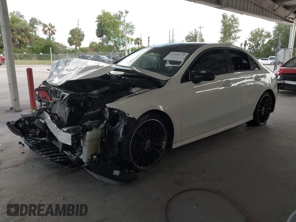 2021 Mercedes-Benz A 220 with VIN W1K3G4EB8MJ267581, listed as a IAAI auction lot 42561173 with 56,608 mi miles and . Bid and sale history available at DreamBid. Image 17.