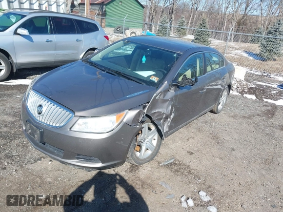 2011 Buick LaCrosse CX z VIN 1G4GA5ED7BF287630, wystawiony jako IAAI lot #41585309 z przebiegiem 132 872 mil mil oraz . Historia ofert i sprzedaży dostępna na DreamBid. Obrazek 17.