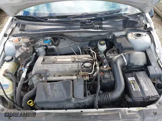 2004 Chevrolet Cavalier LS with VIN 1G1JF12F447337805, listed as a IAAI auction lot 40382154 with 1 mi miles. Bid and sale history available at carsss.com. Image 10.