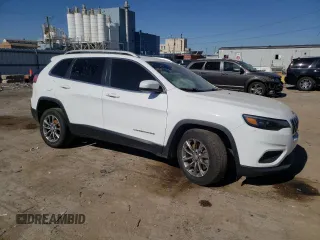 2020 Jeep Cherokee Latitude Plus with VIN 1C4PJLLBXLD620586, listed as a Copart auction lot 75243874 with 98,319 mi miles and Salvage title. Bid and sale history available at DreamBid. Image 4.