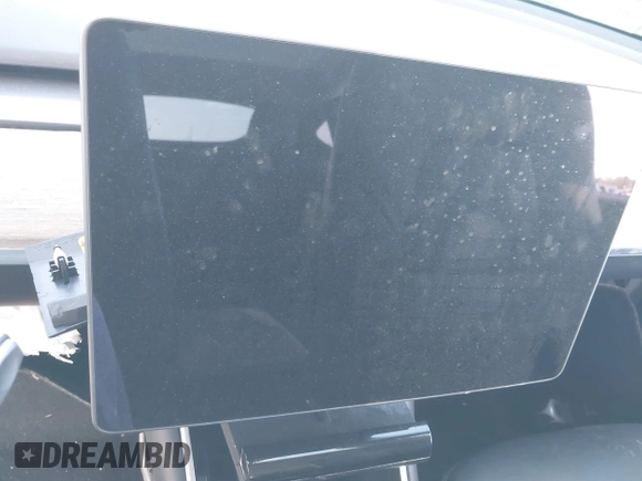 2021 Tesla Model Y Standard Range with VIN 5YJYGDED3MF103650, listed as a IAAI auction lot 41726278 with Not Provided miles and . Bid and sale history available at DreamBid. Image 7.