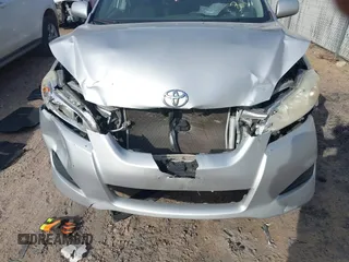 2011 Toyota Matrix z VIN 2T1KU4EE6BC727547, wystawiony jako IAAI lot #41810653 z przebiegiem Nie podano mil oraz . Historia ofert i sprzedaży dostępna na DreamBid. Obrazek 6.