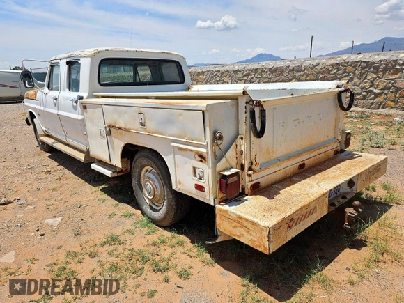 1970 Ford F-250 z VIN F25BKH91656, wystawiony jako Copart lot #65089665 z przebiegiem 22 297 mil mil oraz Czysty tytuł • Clean title. Historia ofert i sprzedaży dostępna na DreamBid. Obrazek 3.