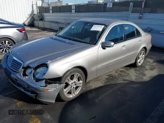 2006 Mercedes-Benz E-Class 3.5L with VIN WDBUF56JX6A959436, listed as a IAAI auction lot 41139788 with 99,915 mi miles. Bid and sale history available at carsss.com. Image 2.
