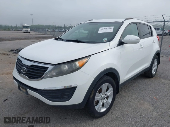 2011 Kia Sportage LX with VIN KNDPB3A24B7096901, listed as a IAAI auction lot 42090280 with 257,145 mi miles and . Bid and sale history available at carsss.com. Image 2.