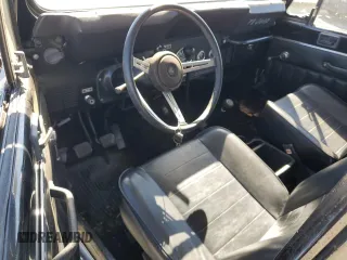 1985 Jeep CJ with VIN 1JCCM87E2FT135665, listed as a Copart auction lot 77665374 with 181,500 mi miles and Clean Title. Bid and sale history available at carsss.com. Image 8.