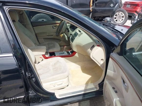 2006 Hyundai Azera SE with VIN KMHFC46F06A113482, listed as a IAAI auction lot 41733834 with 242,159 mi miles and . Bid and sale history available at DreamBid. Image 5.