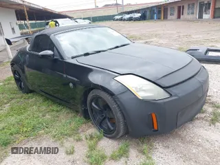 2004 Nissan 350Z Touring with VIN JN1AZ36A44T011330, listed as a IAAI auction lot 41925648 with 139,353 mi miles. Bid and sale history available at carsss.com. Image 1.