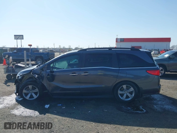 2019 Honda Odyssey EX with VIN 5FNRL6H59KB131319, listed as a IAAI auction lot 41794792 with 58,392 mi miles. Bid and sale history available at carsss.com. Image 13.