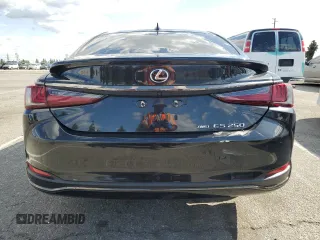 2022 Lexus ES z VIN 58AG11D15NU009821, wystawiony jako Copart lot #52143145 z przebiegiem 12 444 mil mil oraz Szkoda całkowita • Salvage title. Historia ofert i sprzedaży dostępna na DreamBid. Obrazek 6.