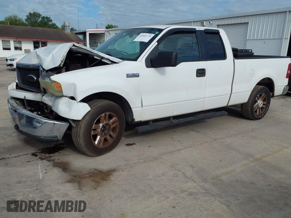 2006 Ford F-150 XL with VIN 1FTPX12VX6NB83220, listed as a IAAI auction lot 42001770 with 228,216 mi miles. Bid and sale history available at carsss.com. Image 18.