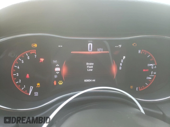 2018 Dodge Durango SXT z VIN 1C4RDHAG4JC254493, wystawiony jako Copart lot #55364405 z przebiegiem 60 604 mil mil oraz Nie do naprawy • Non repairable. Historia ofert i sprzedaży dostępna na DreamBid. Obrazek 9.