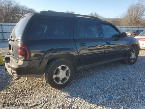 2005 Chevrolet TrailBlazer LS with VIN 1GNES16S156124420, listed as a Copart auction lot 87953635 with 179,730 mi miles and Clean Title. Bid and sale history available at carsss.com. Image 3.