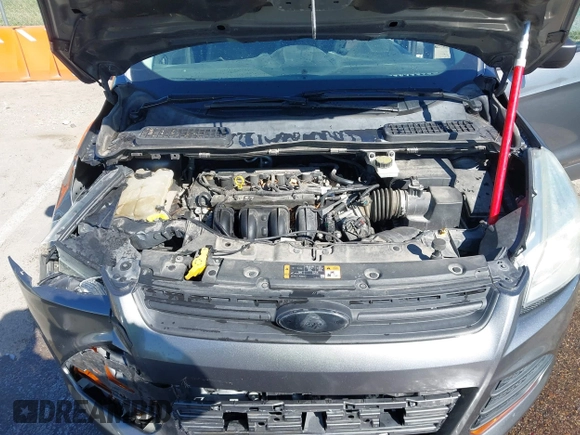 2014 Ford Escape S with VIN 1FMCU0F75EUE26087, listed as a IAAI auction lot 41882375 with 135,077 mi miles. Bid and sale history available at carsss.com. Image 10.