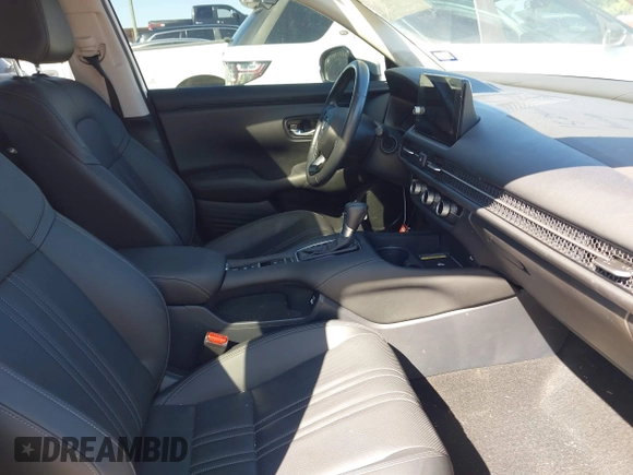2023 Honda HR-V EX-L with VIN 3CZRZ1H72PM710748, listed as a IAAI auction lot 42065207 with 16,611 mi miles and . Bid and sale history available at DreamBid. Image 5.