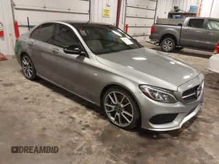 2016 Mercedes-Benz C 450 AMG z VIN 55SWF6EB9GU111727, wystawiony jako IAAI lot #42157611 z przebiegiem 118 152 mil mil oraz . Historia ofert i sprzedaży dostępna na DreamBid. Obrazek 1.