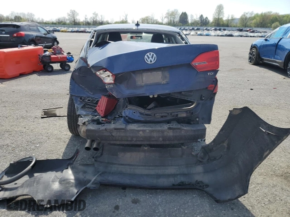 2013 Volkswagen Jetta TDI w/Premium with VIN 3VWLL7AJ9DM286905, listed as a Copart auction lot 53755935 with 203,789 mi miles and Salvage title. Bid and sale history available at DreamBid. Image 6.