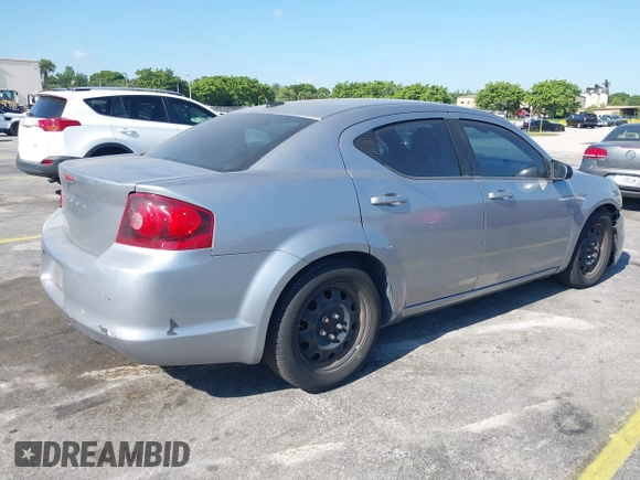 2014 Dodge Avenger SE z VIN 1C3CDZABXEN144465, wystawiony jako IAAI lot #42329687 z przebiegiem 183 368 mil mil oraz . Historia ofert i sprzedaży dostępna na DreamBid. Obrazek 4.