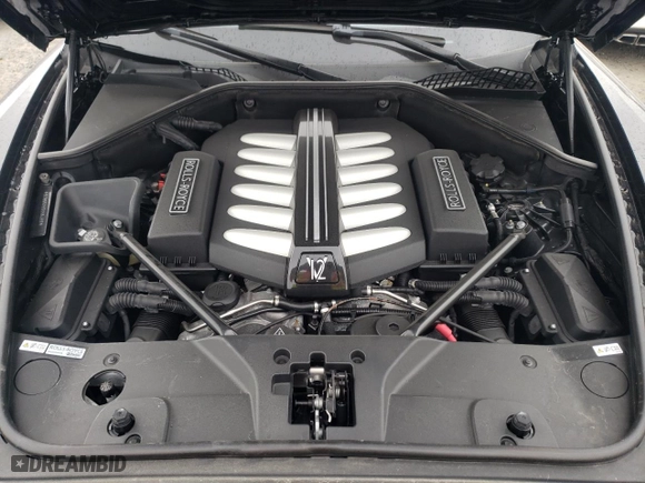 2014 Rolls-Royce Wraith with VIN SCA665C5XEUX84336, listed as a Copart auction lot 73181343 with 34,367 mi miles and Salvage Title. Bid and sale history available at carsss.com. Image 11.