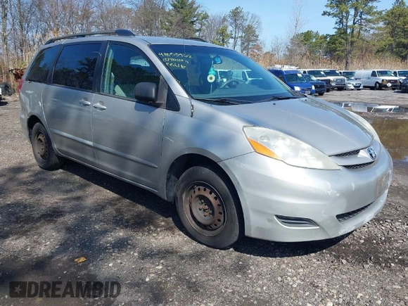 2007 Toyota Sienna CE with VIN 5TDZK23C67S096954, listed as a IAAI auction lot 41853962 with 185,852 mi miles. Bid and sale history available at carsss.com. Image 1.