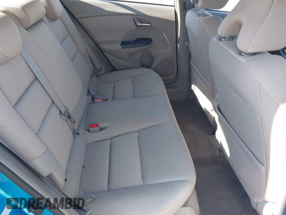 2010 Honda Insight EX with VIN JHMZE2H74AS013148, listed as a IAAI auction lot 42194894 with 114,885 mi miles and . Bid and sale history available at DreamBid. Image 8.