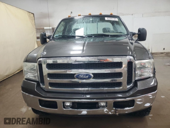 2007 Ford F-250 XL with VIN 1FTSX21P27EA16502, listed as a Copart auction lot 45509185 with 133,681 mi miles and Clean Title. Bid and sale history available at DreamBid. Image 5.