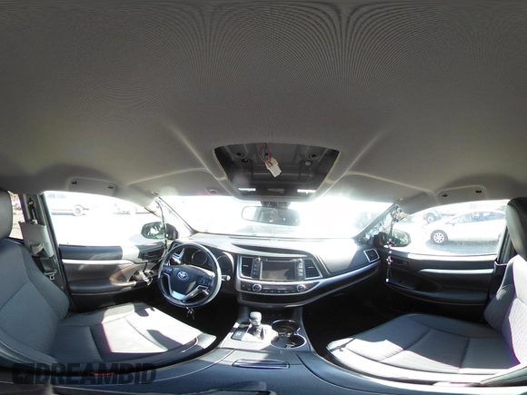 2018 Toyota Highlander LE z VIN 5TDBZRFH2JS838268, wystawiony jako IAAI lot #41540323 z przebiegiem 151 773 mil mil oraz . Historia ofert i sprzedaży dostępna na DreamBid. Obrazek 24.