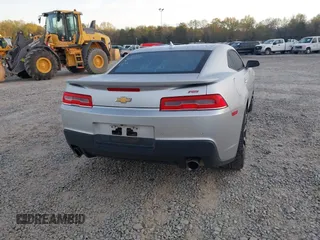 2014 Chevrolet Camaro LT z VIN 2G1FC1E36E9259754, wystawiony jako IAAI lot #41864556 z przebiegiem 118 443 mil mil oraz . Historia ofert i sprzedaży dostępna na DreamBid. Obrazek 16.
