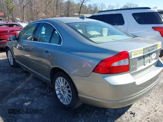 2007 Volvo S80 I6 with VIN YV1AS982371045182, listed as a IAAI auction lot 41662764 with 149,071 mi miles. Bid and sale history available at carsss.com. Image 3.