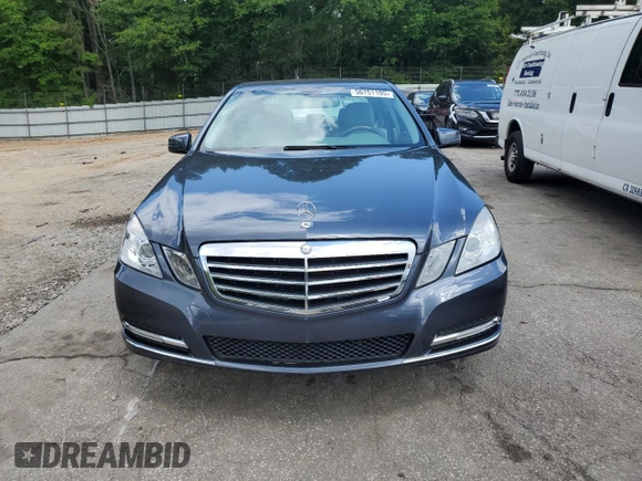 2012 Mercedes-Benz E 350 Luxury with VIN WDDHF8JB2CA574166, listed as a Copart auction lot 56751195 with 92,138 mi miles and Salvage title. Bid and sale history available at DreamBid. Image 5.