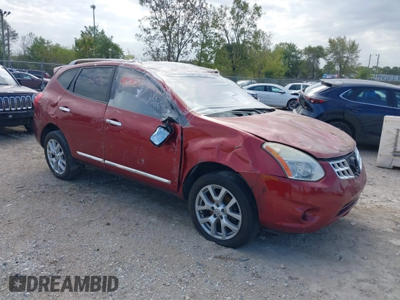 2012 Nissan Rogue S z VIN JN8AS5MV8CW421570, wystawiony jako IAAI lot #40447132 z przebiegiem 114 133 mil mil oraz . Historia ofert i sprzedaży dostępna na DreamBid. Obrazek 1.