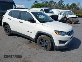 2018 Jeep Compass Sport with VIN 3C4NJCAB1JT151759, listed as a IAAI auction lot 41896340 with 121,804 mi miles. Bid and sale history available at carsss.com. Image 1.