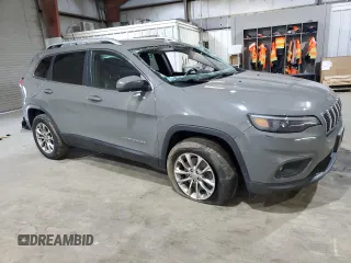2019 Jeep Cherokee Latitude Plus with VIN 1C4PJMLB2KD368904, listed as a Copart auction lot 56776975 with 90,861 mi miles and Salvage title. Bid and sale history available at DreamBid. Image 4.