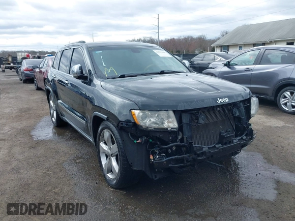 2013 Jeep Grand Cherokee Overland with VIN 1C4RJFCG8DC614542, listed as a IAAI auction lot 41733846 with 44,131 mi miles. Bid and sale history available at carsss.com. Image 6.