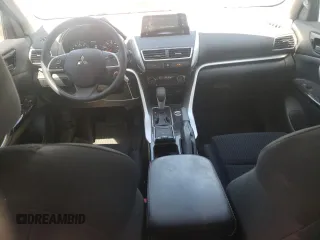 2019 Mitsubishi Eclipse Cross LE z VIN JA4AT4AA3KZ011609, wystawiony jako Copart lot #53933335 z przebiegiem 70 789 mil mil oraz Szkody całkowita. Historia ofert i sprzedaży dostępna na DreamBid. Obrazek 8.