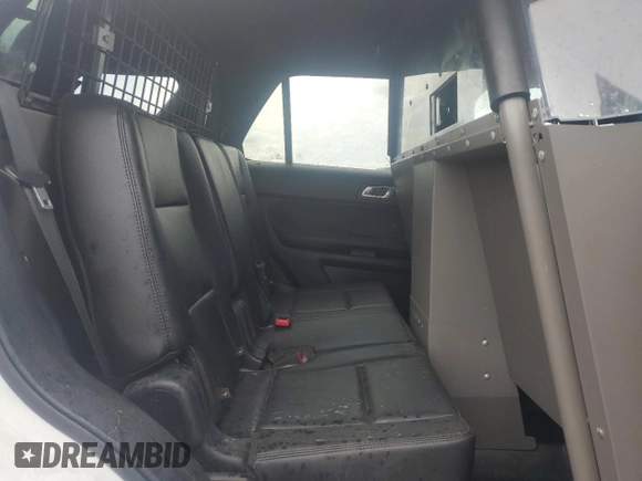 2016 Ford Police Interceptor Utility z VIN 1FM5K8AR2GGC50476, wystawiony jako Copart lot #56412205 z przebiegiem 146 986 mil mil oraz Tytuł czysty. Historia ofert i sprzedaży dostępna na DreamBid. Obrazek 11.