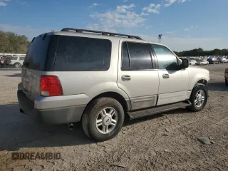 2005 Ford Expedition Special Service с VIN 1FMPU15585LA89766, выставлен на аукционе Copart как лот 75751994 с пробегом Не указан миль и Списание • Salvage title. История ставок и продаж доступна на DreamBid. Изображение 3.