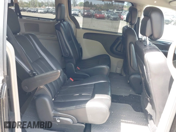 2011 Chrysler Town & Country Touring L with VIN 2A4RR8DGXBR614723, listed as a IAAI auction lot 42156531 with 116,759 mi miles and . Bid and sale history available at DreamBid. Image 8.