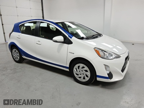 2016 Toyota Prius One z VIN JTDKDTB31G1121940, wystawiony jako Copart lot #52518575 z przebiegiem 75 287 mil mil oraz Czysty tytuł • Clean title. Historia ofert i sprzedaży dostępna na DreamBid. Obrazek 4.