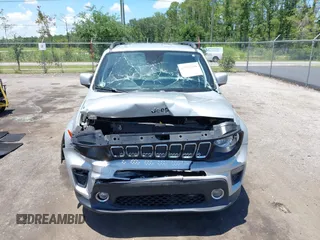 2020 Jeep Renegade Latitude with VIN ZACNJABB8LPL63973, listed as a IAAI auction lot 42552558 with 104,089 mi miles and . Bid and sale history available at DreamBid. Image 12.