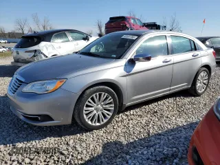 2013 Chrysler 200 Limited with VIN 1C3CCBCG3DN524684, listed as a Copart auction lot 50591785 with 155,384 mi miles and Clean Title. Bid and sale history available at carsss.com. Image 1.