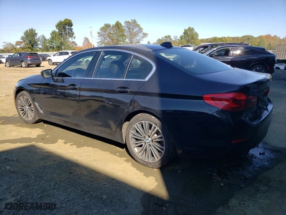 2019 BMW 5 Series 530i xDrive with VIN WBAJA7C55KWW18669, listed as a Copart auction lot 74400424 with 162,503 mi miles and Clean Title. Bid and sale history available at carsss.com. Image 2.