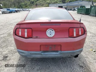 2010 Ford Mustang V6 with VIN 1ZVBP8AN1A5131923, listed as a Copart auction lot 53170985 with 170,449 mi miles and Salvage Title. Bid and sale history available at DreamBid. Image 6.