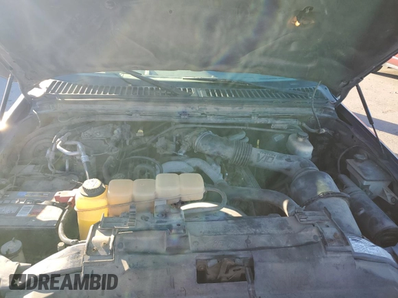 2002 Ford Excursion XLT with VIN 1FMNU41S72EA14478, listed as a Copart auction lot 78355124 with 229,424 mi miles and Salvage Title. Bid and sale history available at DreamBid. Image 12.