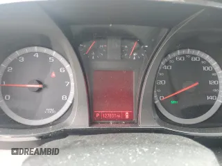 2014 GMC Terrain SLE z VIN 2GKALMEK1E6215225, wystawiony jako Copart lot #60660875 z przebiegiem 127 831 mil mil oraz Szkoda całkowita • Salvage title. Historia ofert i sprzedaży dostępna na DreamBid. Obrazek 9.